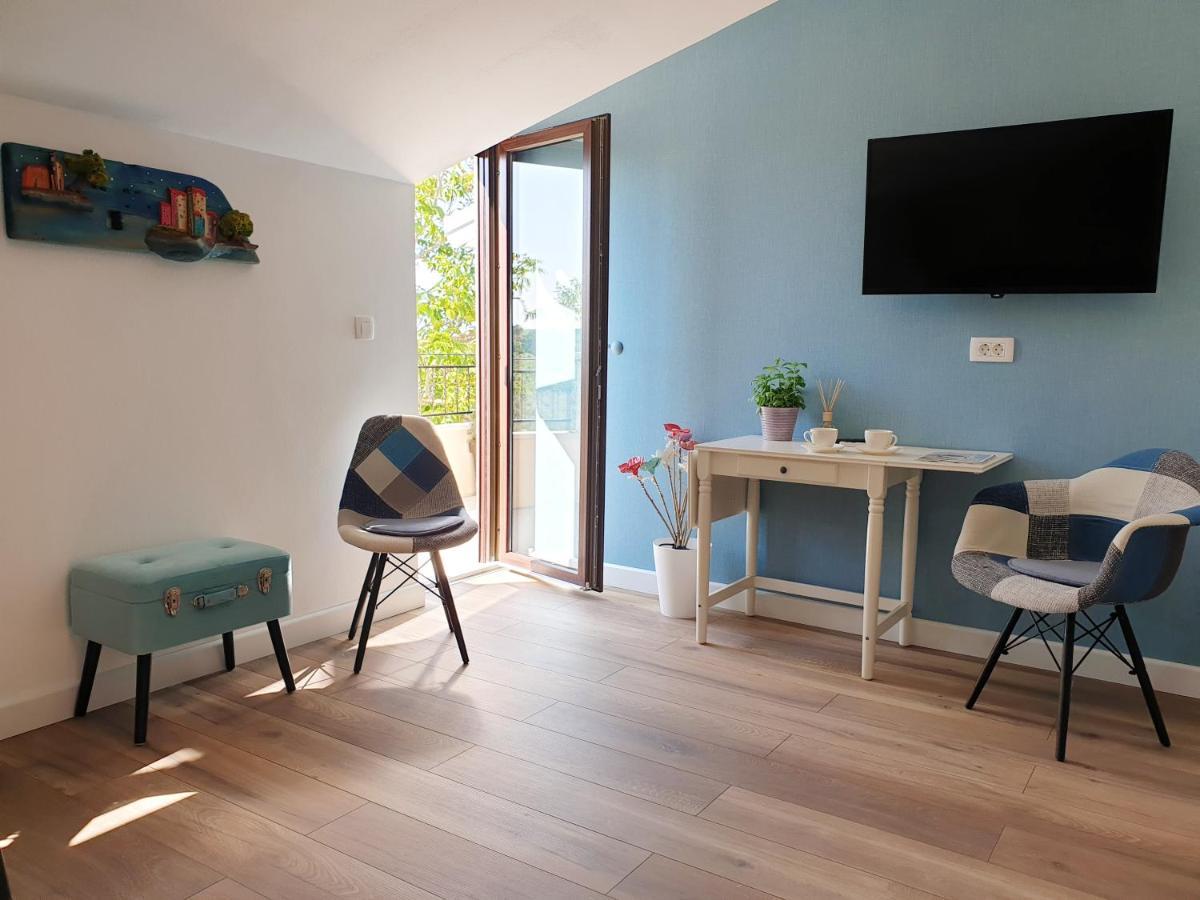 Boutique Rooms Mare Fabulas 로비니 외부 사진