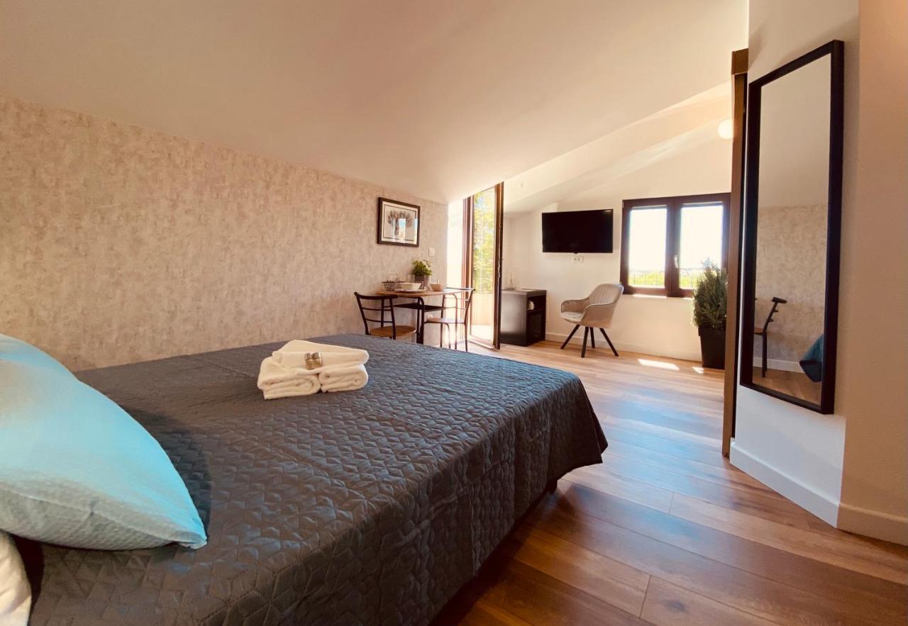 Boutique Rooms Mare Fabulas 로비니 외부 사진